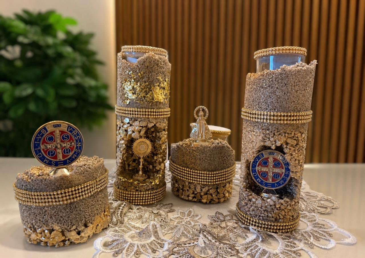 Kit Presente de Fé com conjunto de velas artesanais
